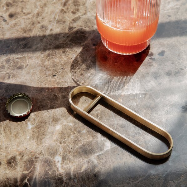 FERM LIVING Otvárač na fľaše Fein, Brass