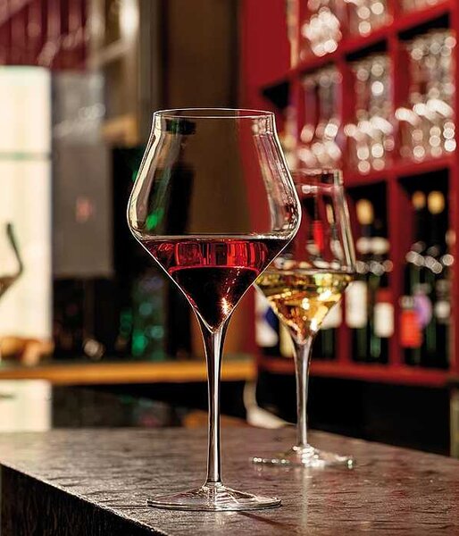 Luigi Bormioli poháre na víno SUPREMO Burgundy 650 ml Balenie: 2 ks v balení
