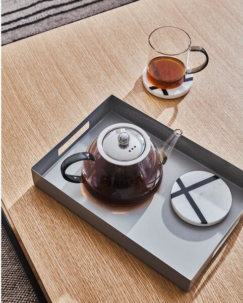 Konferenčný stolík s doskou v dubovom dekore 80x80 cm Yona - Kave Home