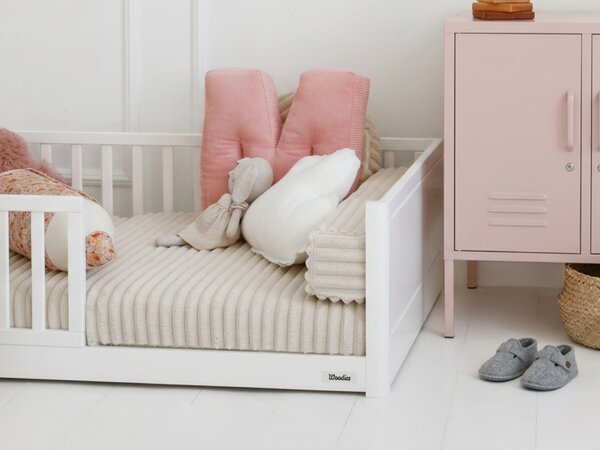 Detská drevená montessori posteľ Smooth Monty Bed 80x160 - biela
