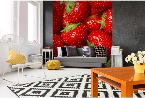 DIMEX | Vliesová fototapeta na stenu Jahody MS-3-0241 | 225 x 250 cm | červená, zelená