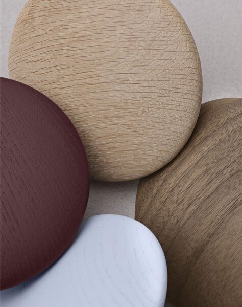 Muuto Vešiak The Dots M, stained dark brown