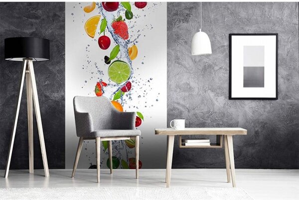 DIMEX | Vliesové fototapety na stenu Ovocie vo vode MS-2-0239 | 150 x 250 cm | biela, viacfarebná