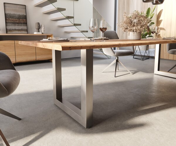 DELIFE Jedálenský stôl Edge 300x100 akácia prírodná nerezová oceľ široký Live-Edge