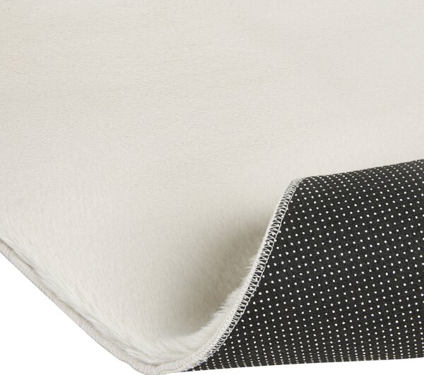 Koberec svetlobéžový umelá kožušina 80 x 300 cm vysoký vlas polyesterová podložka moderný štýl behúň predsieň chodba