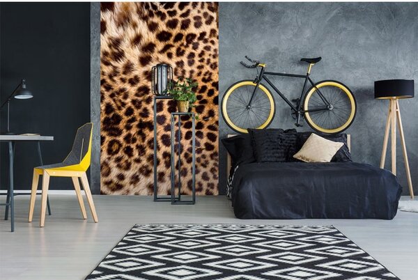 DIMEX | Vliesové fototapety na stenu Leopardia koža MS-2-0184 | 150 x 250 cm | čierna, hnedá