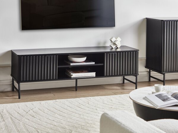 TV stolík čierny MDF 140 x 40 cm úložné police otvor na káble moderný úložný nábytok obývacia izba
