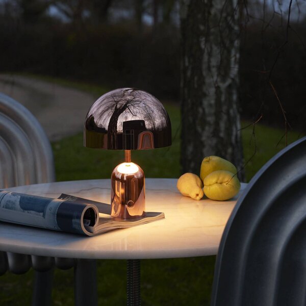 Tom Dixon Akumulátorová stolová lampa BELL PORTABLE, meď, 28 cm IP44, Meď, Obývacia izba / jedáleň, Plast, Dizajn, Stojacie svietidlo