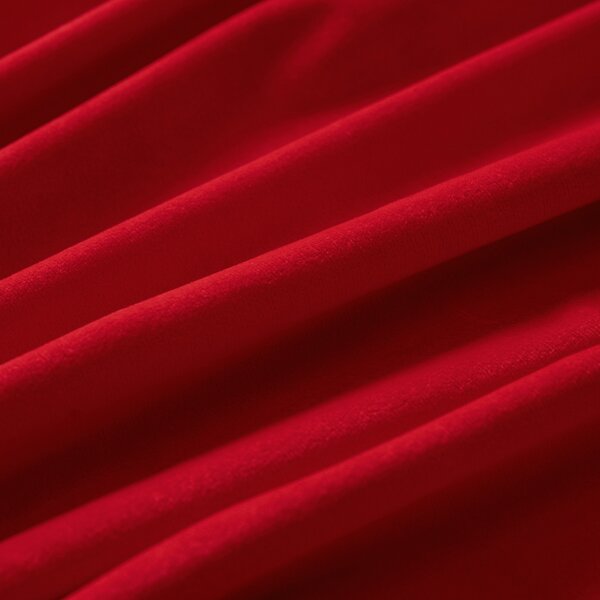 Biante Zamatový štvorcový obrus Velvet Prémium SVP-051 Sýto červený 80x80 cm