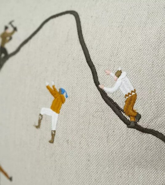Obliečka na vankúš Mountain Climbers 48 × 48 cm