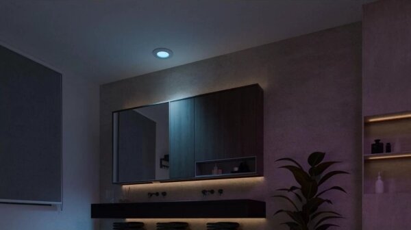 Philips - SADA 2x LED RGBW stmievateľných kúpeľňových podhľadových svietidiel Hue SLIM LED/8,3W/230V IP44