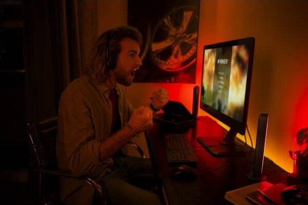 Philips - LED RGB Stmievateľná stolná lampa Hue PLAY LED/6W/230V