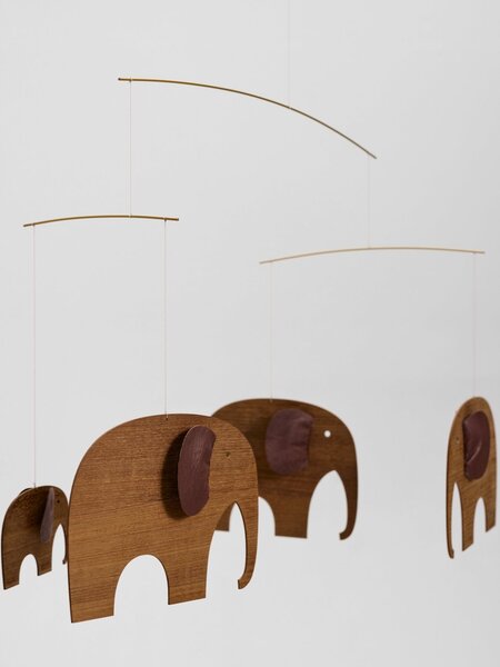 Kinet Elephant Herd 4, Wood