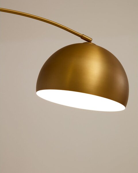 Stojacia lampa v zlatej farbe s kovovým tienidlom (výška 160 cm) Madali – Kave Home