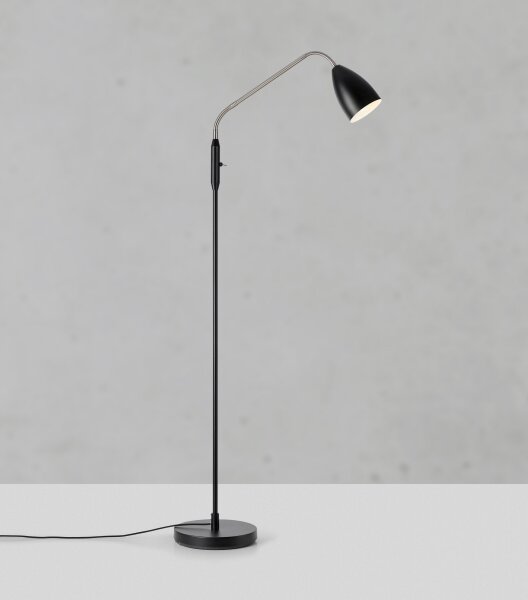 Markslöjd 108886 - LED stmievateľná stojacia lampa PATRO LED/4,9W/230V čierna