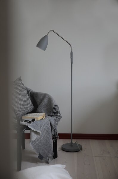 Markslöjd 108888 - LED stmievateľná stojacia lampa PATRO LED/4,9W/230V šedá