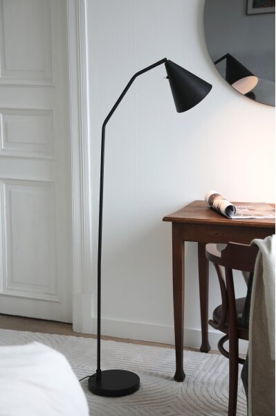 Markslöjd 108889 - LED stmievateľná stojacia lampa FUNIL LED/4,9W/230V čierna