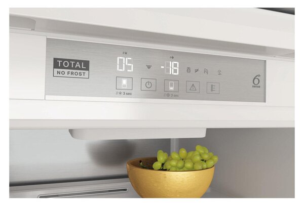 Whirlpool WHC18 T574 P + kupóny na daľší nákup - Chladnička kombinovaná zabudovateľná