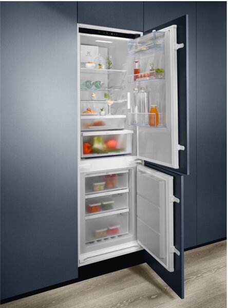 Electrolux ENP7MD18S + kupóny na daľší nákup - Chladnička kombinovaná zabudovateľná
