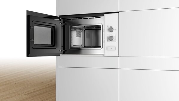 Bosch BFL520MW0 + kupóny na daľší nákup - Mikrovlnná rúra zabudovateľná