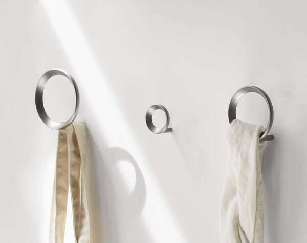 Normann Copenhagen Vešiak Loop Medium, zinc