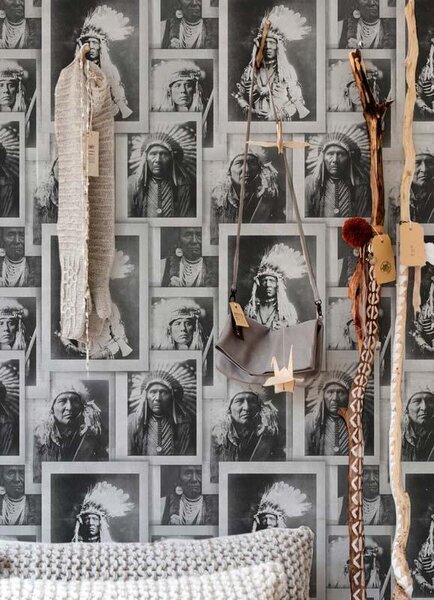 MINDTHEGAP Indian Chiefs - tapeta