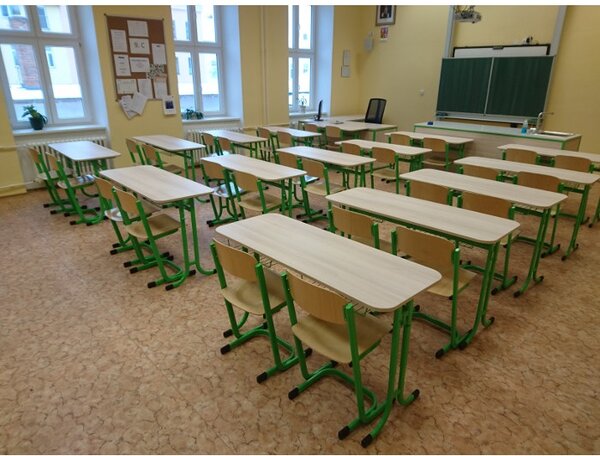 Učiteľská stolička čalúnená, žltá