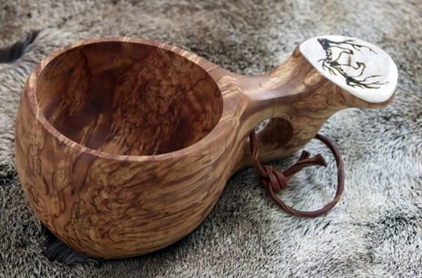 Pahkataide Fínsky hrnček Kuksa Riekko, breza kučeravá