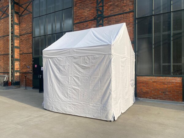 Nožnicový párty stan 3x3 m TENTino BH GABLED Farba opláštenia: 11A - ČIERNA