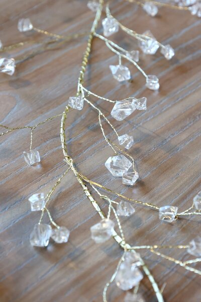 Dekoratívna girlanda Prisms/Gold Wire 150 cm