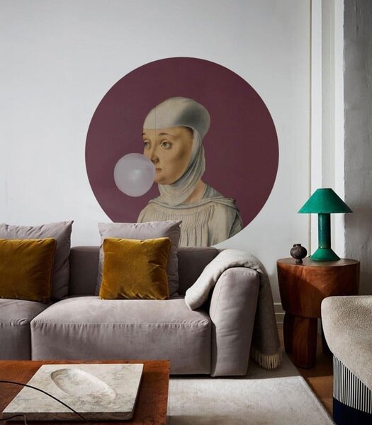 WALLCOLORS Dots Woman with Bubble Gum Eggplant - tapeta