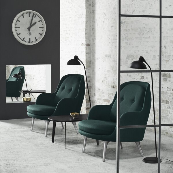 Stojacia lampa Kaiser Idell, Matt Black – Fritz Hansen