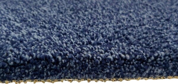 Tapibel , Koberec metráž Supersoft 710 tm. modrý, na mieru s bordúrou, šíře 4m, modrá, ab (mriežka), obývacia izba