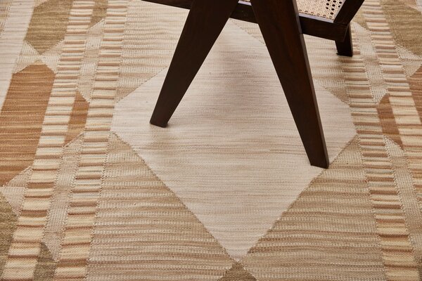 Diamond Carpets India , Ručne viazaný kusový koberec Fibonacci I DESP HL88 Beige Mix, 80x150, béžová, obývacia izba