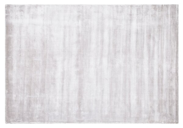 Koberec svetlosivý z viskózy 140 x 200 cm všívaný s krátkym vlasom moderný dizajn