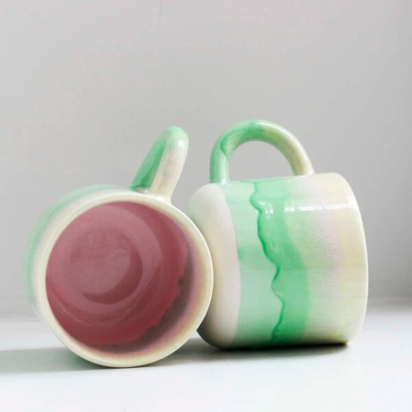 Porcelánový hrnček s uškom Juicy Guava 300 ml