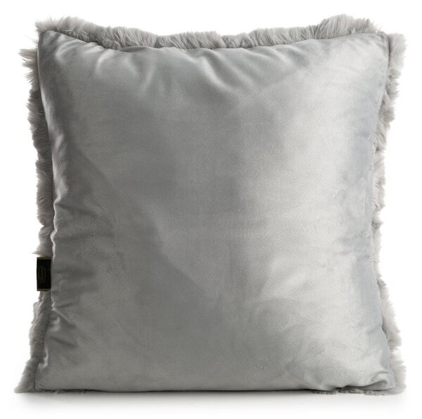 Dekorstudio Hrubá kožušinová obliečka na vankúš LILY s 3D efektom 45 x 45 cm, strieborná