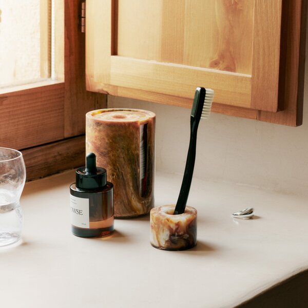 Držiak na zubné kefky Mist, Charcoal – Ferm Living