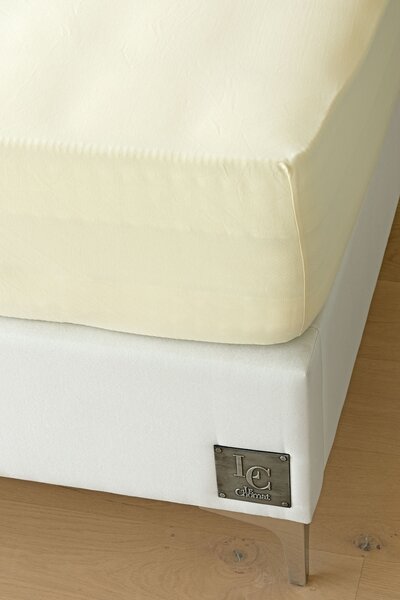 Prestieradlo Světle béžové ELASTAN PREMIUM Jersey s elastanem PREMIUM 90-100 x 200-220/40