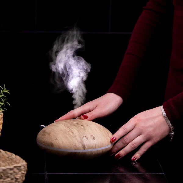 KONDELA Zvlhčovač/difuzér, farba drevo, OLIO