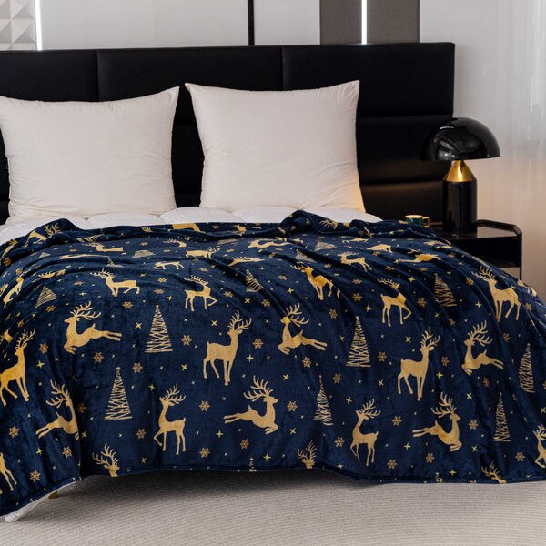 Vianočná mikroplyšová deka GOLDEN DEER tmavomodrá Rozmer: 150 x 200 cm
