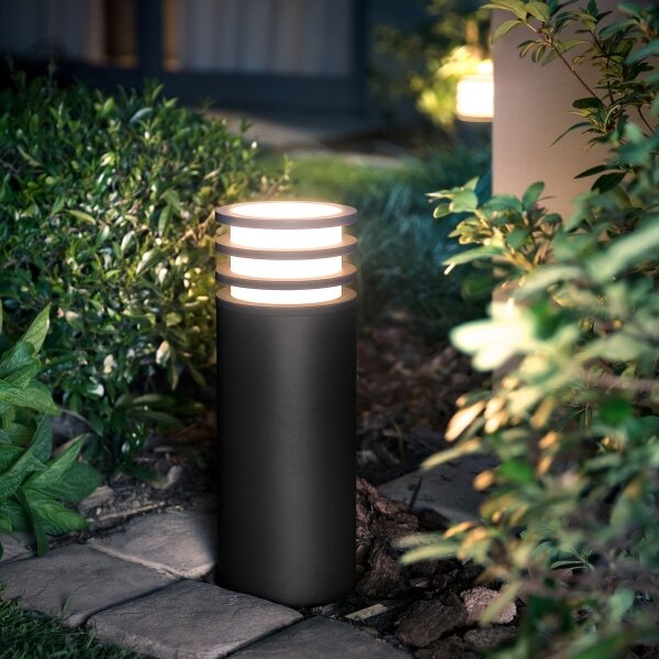 Philips - LED RGB stmievateľné vonkajšie svietidlo Hue LUCCA 1xE27/8,1W/230V IP44