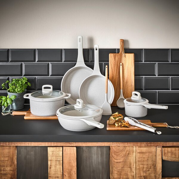 SADA HRNCOV, 8-dielne Homeware Profession. - Sady hrncov
